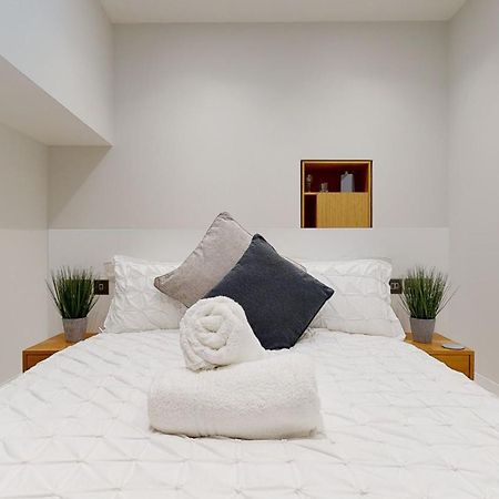 Barbican Boutique Luxury Apartments & Rooms, プリマス エクステリア 写真