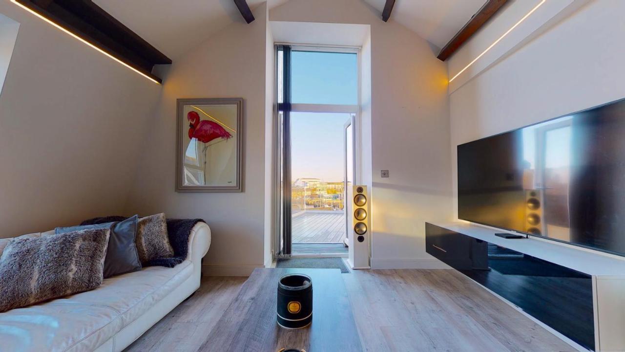 Barbican Boutique Luxury Apartments & Rooms, プリマス エクステリア 写真