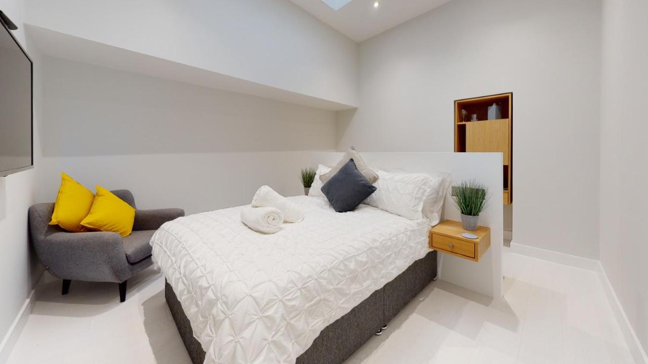 Barbican Boutique Luxury Apartments & Rooms, プリマス エクステリア 写真